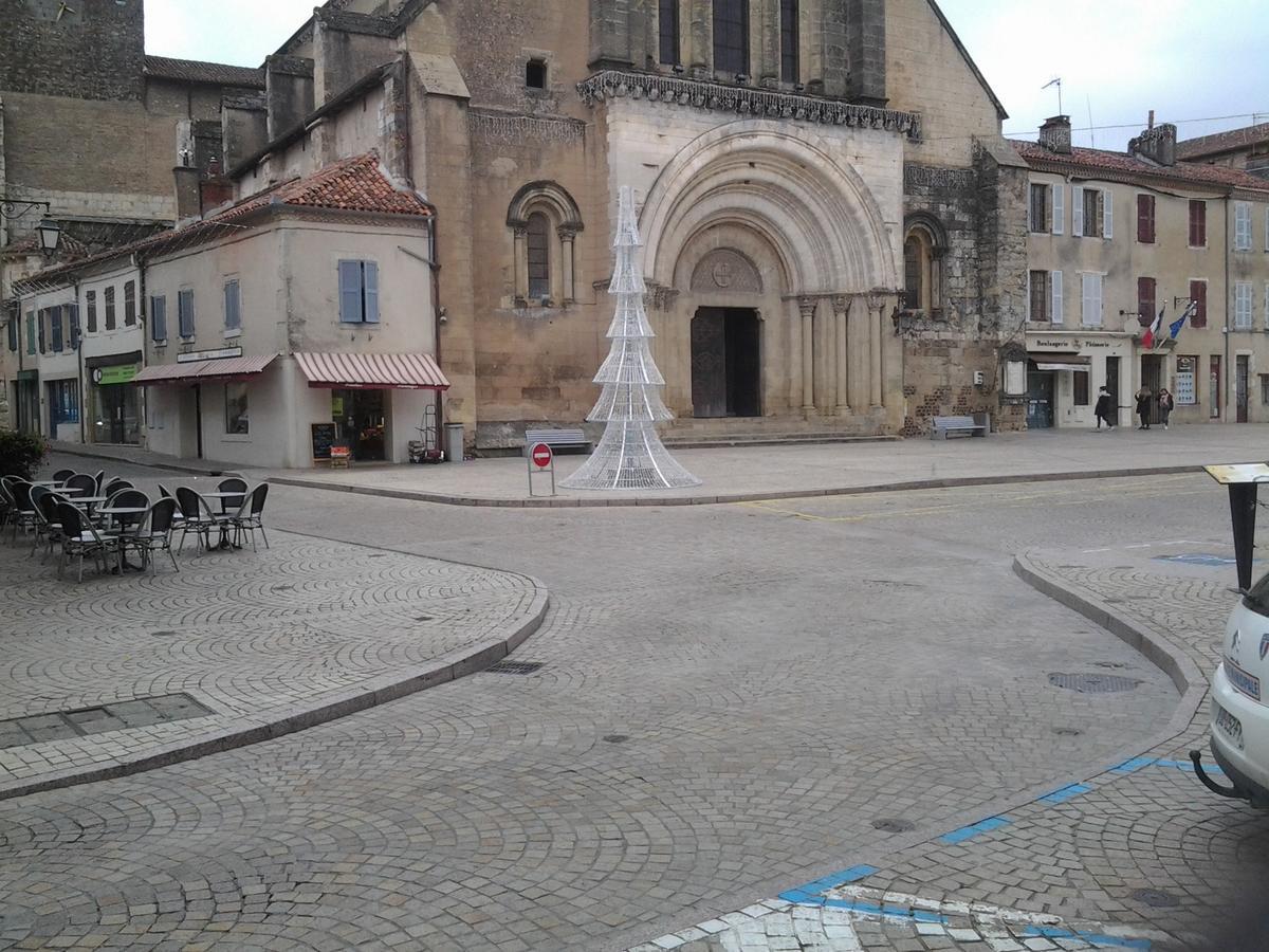 Lafayette Hotel Saint-Sever  Luaran gambar
